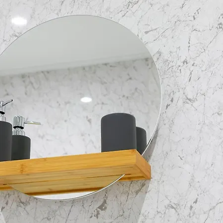 Bay View - Amazing Location Dog Friendly