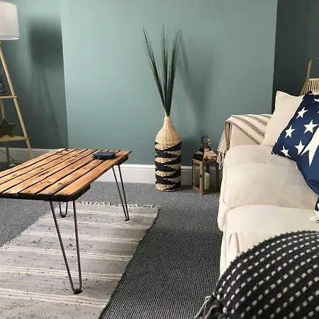 Bay View - Amazing Location Dog Friendly Scarborough