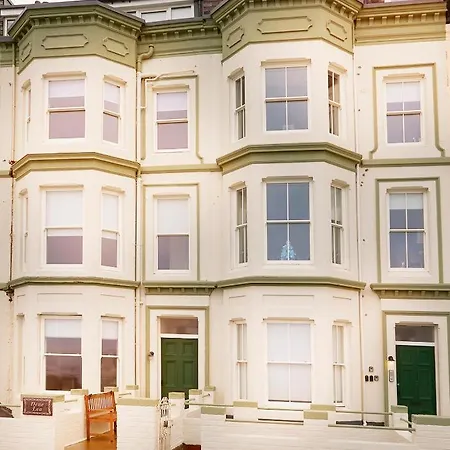 Bay View - Amazing Location Dog Friendly Lägenhetshotell
