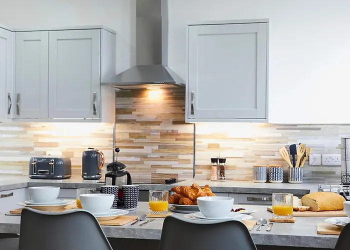 Bay View - Amazing Location Dog Friendly Scarborough